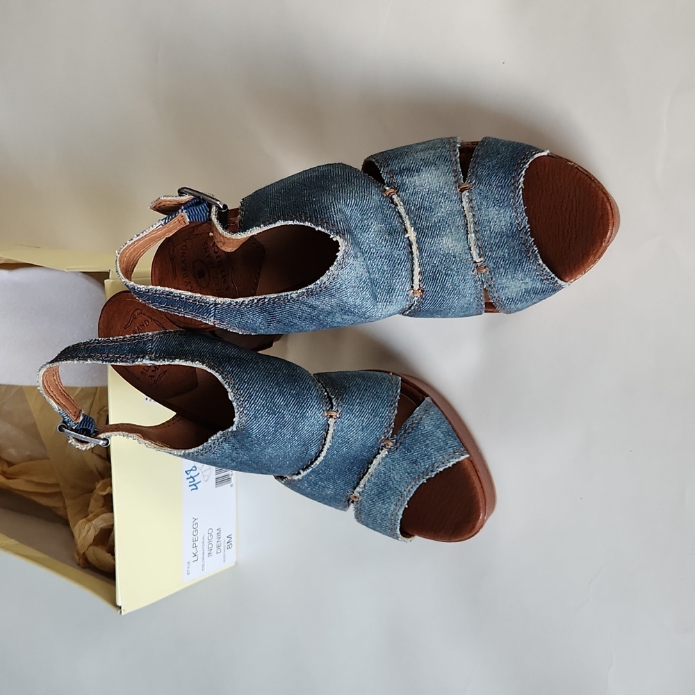 8 Lucky Brand denim heeled sandals new, never worn, Peggy indigo denim